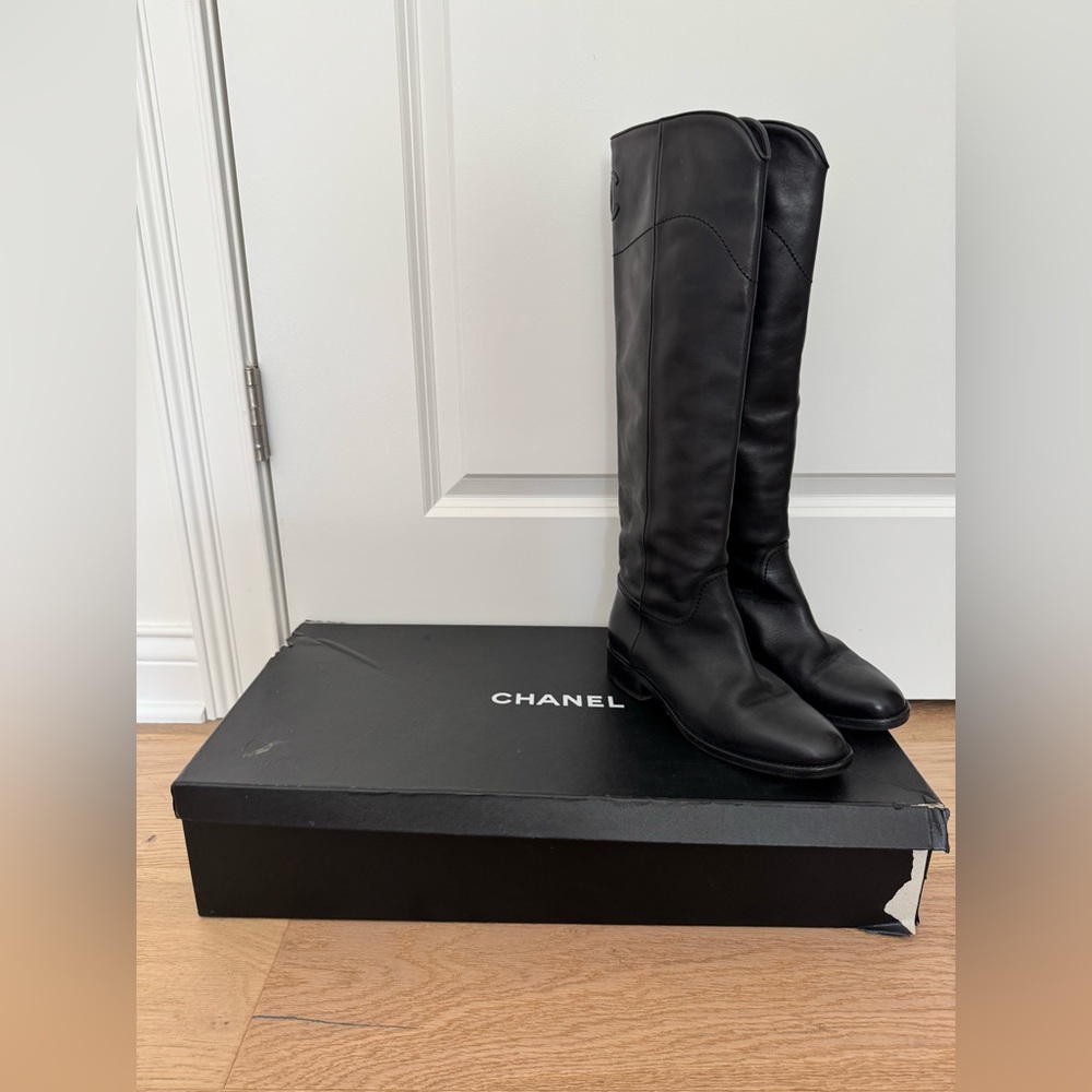 CHANEL Black Leather Knee-High  Boots - Picture 2 of 15